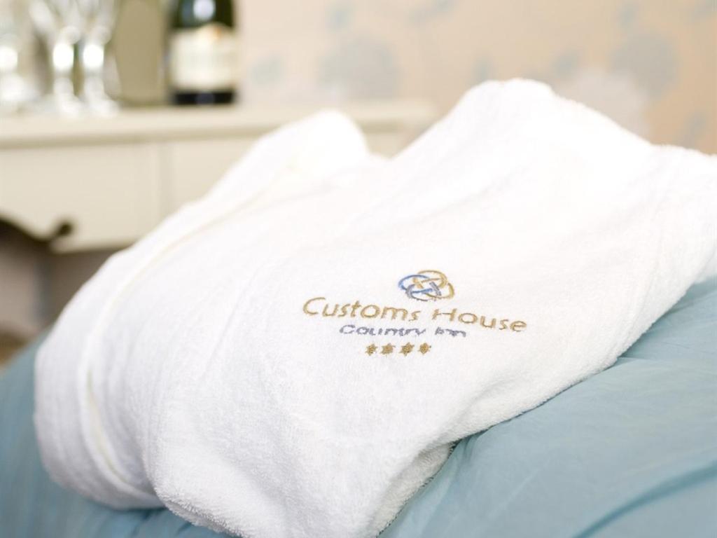 Customs House Country Inn Belcoo Zimmer foto