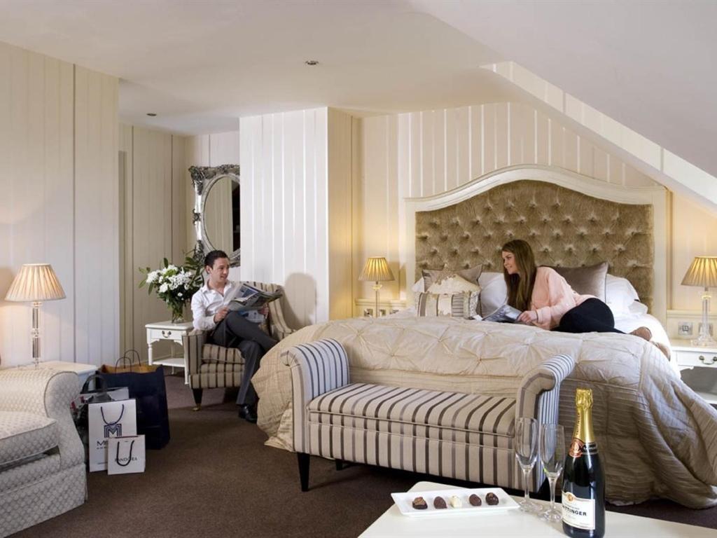 Customs House Country Inn Belcoo Zimmer foto